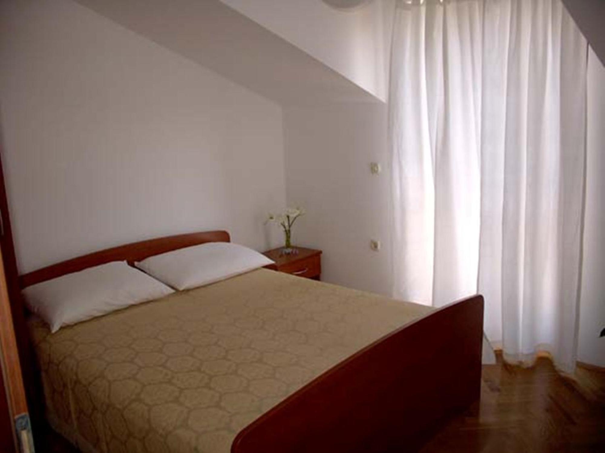 Apartments Vini And Ivana Sućuraj Pokój zdjęcie